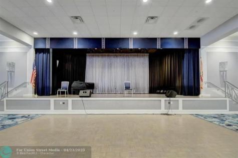 5414 Venetia Court Boynton Beach FL 33437