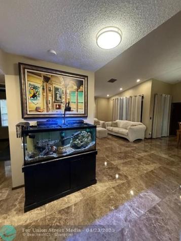 5414 Venetia Court Boynton Beach FL 33437