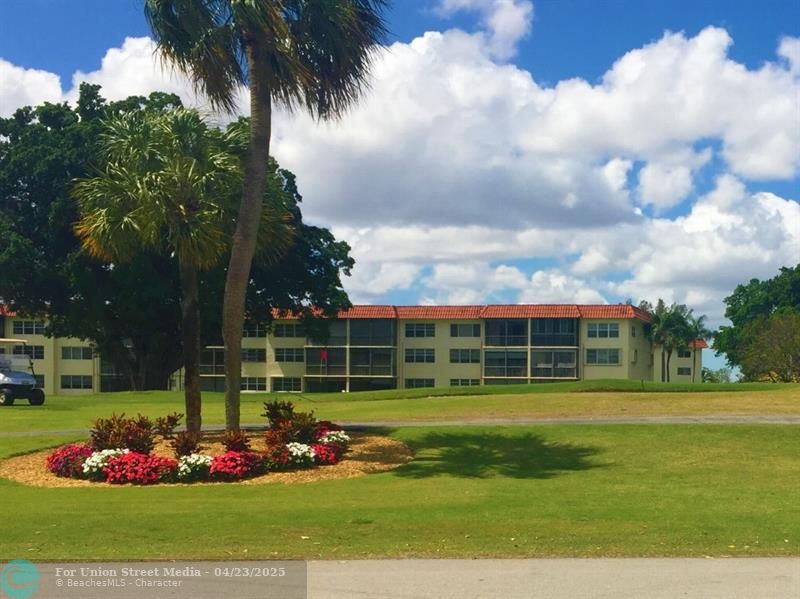 9420 S Hollybrook Lake Drive Pembroke Pines FL 33025