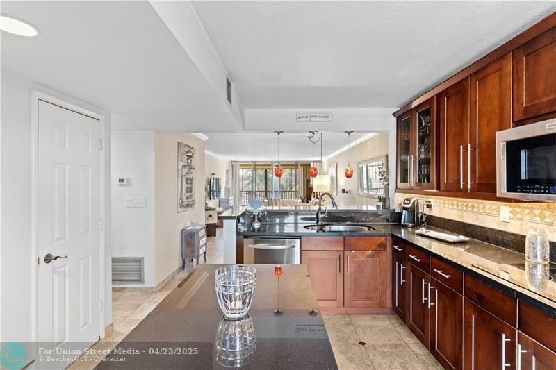 1100 SE 5th Court Pompano Beach FL 33060