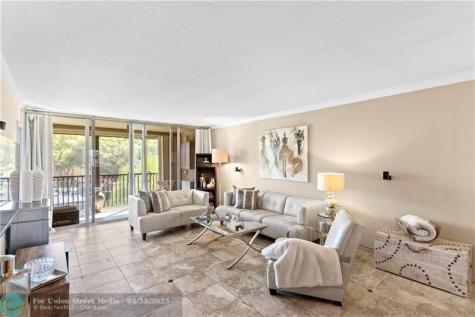 1100 SE 5th Court Pompano Beach FL 33060