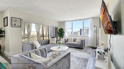 4400 Hillcrest Drive Hollywood FL 33021