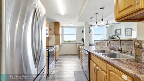 4400 Hillcrest Drive Hollywood FL 33021