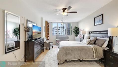 4400 Hillcrest Drive Hollywood FL 33021