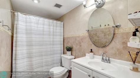 4400 Hillcrest Drive Hollywood FL 33021