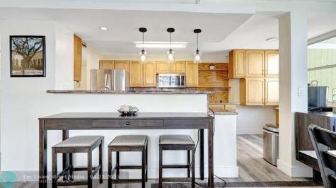 4400 Hillcrest Drive Hollywood FL 33021