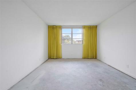 Lauderdale Lakes FL 33313