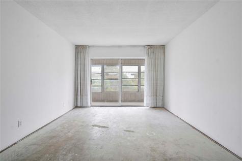 Lauderdale Lakes FL 33313