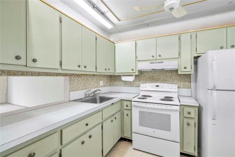 Lauderdale Lakes FL 33313