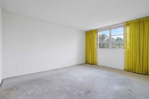 Lauderdale Lakes FL 33313