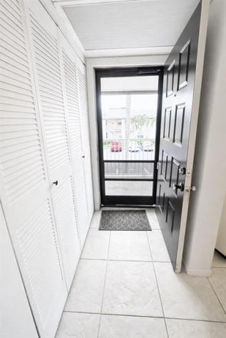 5550 Lakeside Drive Margate FL 33063