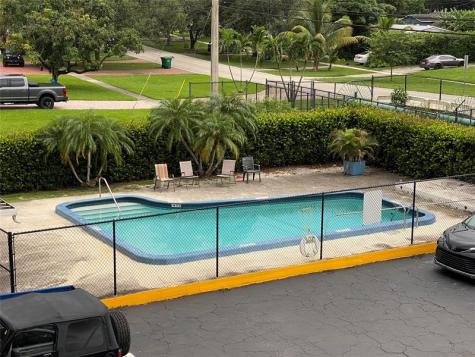 5100 SW 90th Avenue Cooper City FL 33328