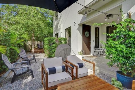 233 NE 11th Street Fort Lauderdale FL 33304