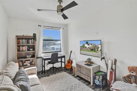 233 NE 11th Street Fort Lauderdale FL 33304