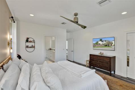 233 NE 11th Street Fort Lauderdale FL 33304