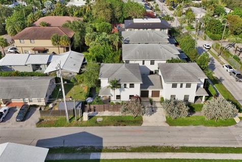 233 NE 11th Street Fort Lauderdale FL 33304