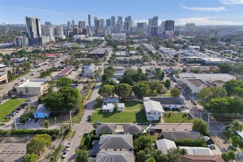 233 NE 11th Street Fort Lauderdale FL 33304