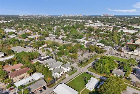 233 NE 11th Street Fort Lauderdale FL 33304