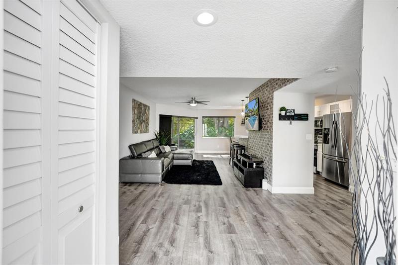 9280 NW 9th Court Plantation FL 33324