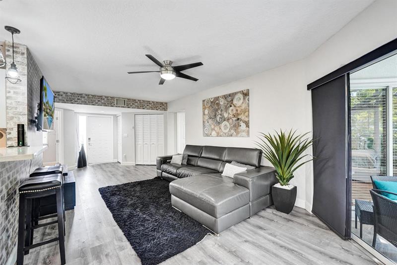 9280 NW 9th Court Plantation FL 33324