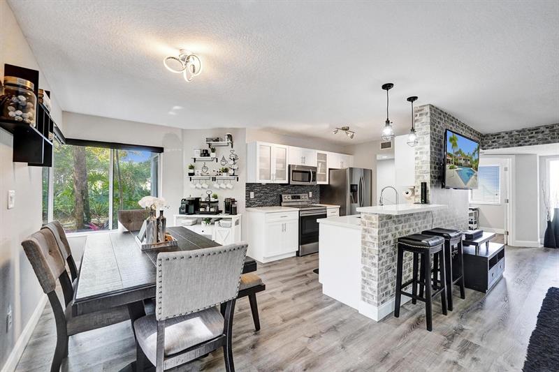 9280 NW 9th Court Plantation FL 33324