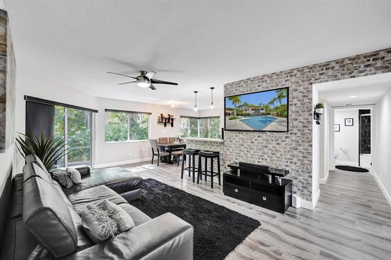 9280 NW 9th Court Plantation FL 33324