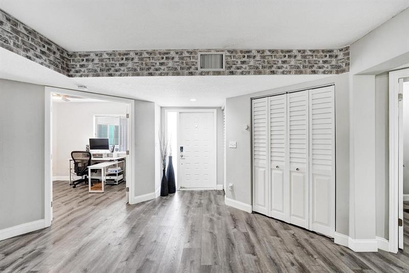 9280 NW 9th Court Plantation FL 33324