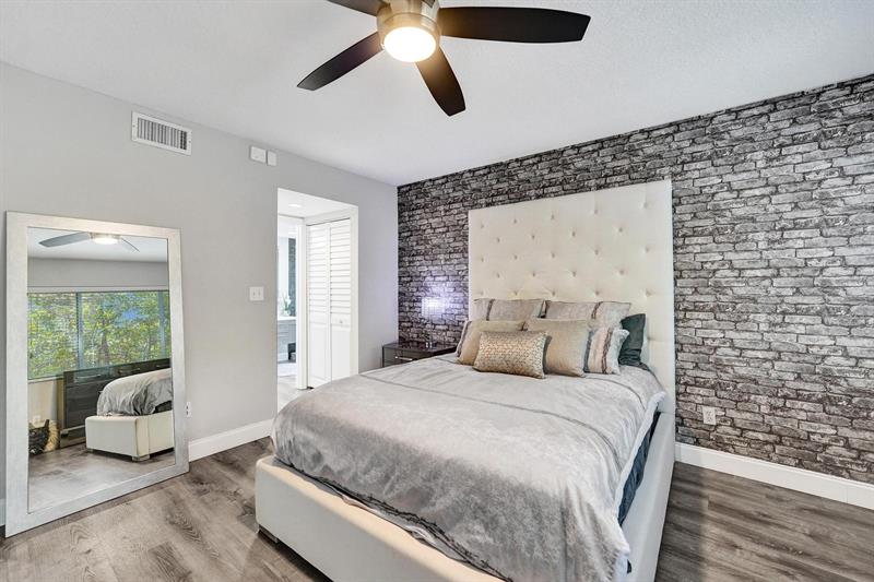 9280 NW 9th Court Plantation FL 33324