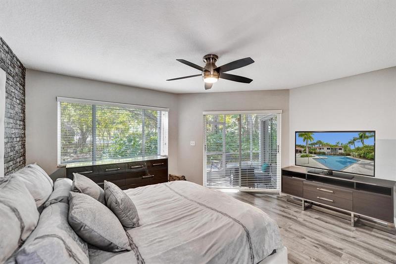 9280 NW 9th Court Plantation FL 33324