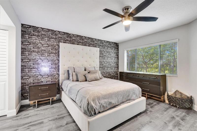 9280 NW 9th Court Plantation FL 33324