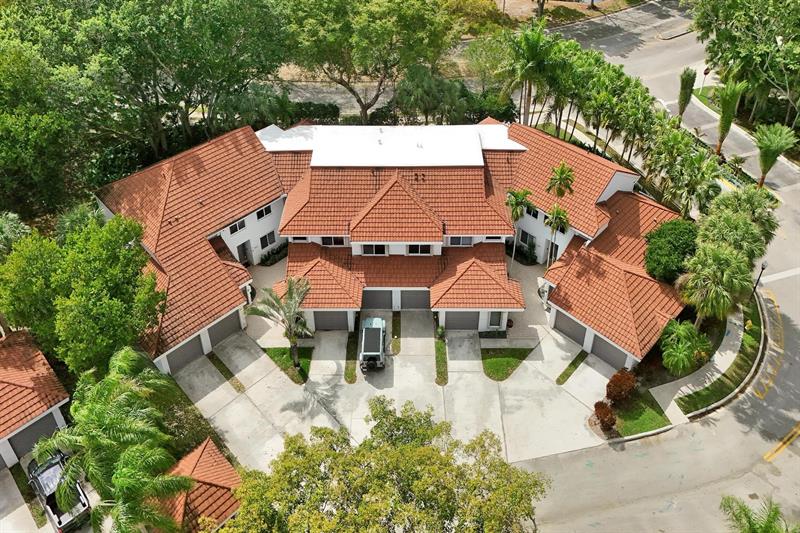 9280 NW 9th Court Plantation FL 33324