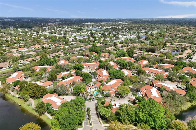 9280 NW 9th Court Plantation FL 33324