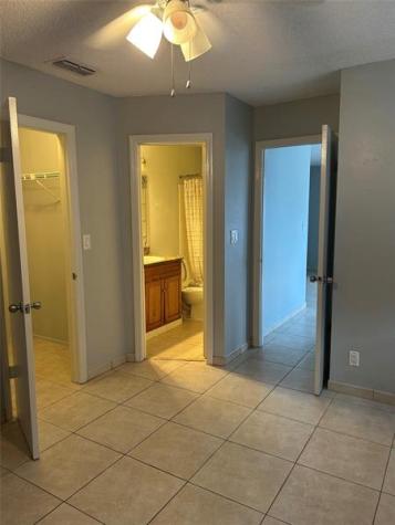 2866 S University Drive Davie FL 33328