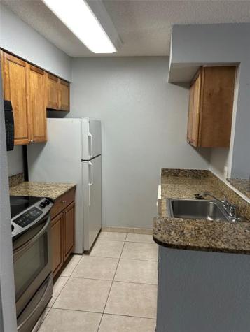 2866 S University Drive Davie FL 33328