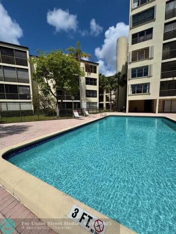 2306 S Cypress Bend Drive Pompano Beach FL 33069