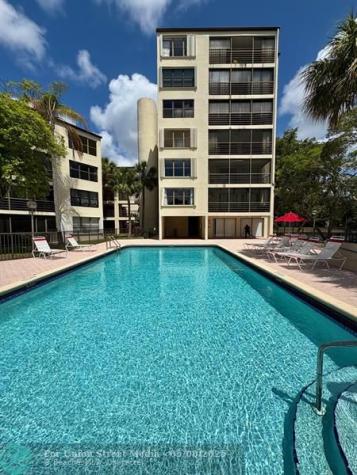 2306 S Cypress Bend Drive Pompano Beach FL 33069