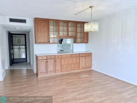2306 S Cypress Bend Drive Pompano Beach FL 33069