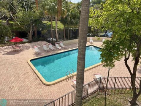 2306 S Cypress Bend Drive Pompano Beach FL 33069