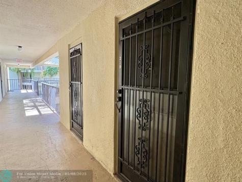2306 S Cypress Bend Drive Pompano Beach FL 33069