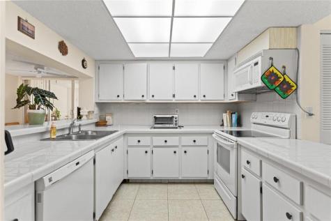 1911 Sabal Palm Drive Davie FL 33324