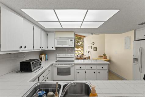 1911 Sabal Palm Drive Davie FL 33324