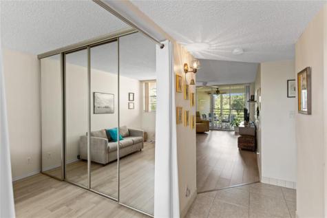 1911 Sabal Palm Drive Davie FL 33324