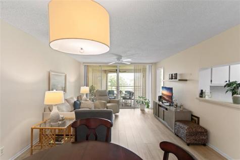 1911 Sabal Palm Drive Davie FL 33324