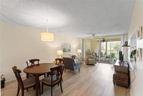 1911 Sabal Palm Drive Davie FL 33324