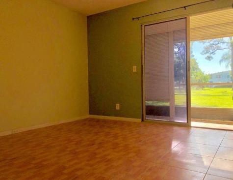 91 Ventnor E Deerfield Beach FL 33442