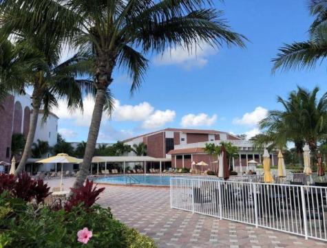 91 Ventnor E Deerfield Beach FL 33442