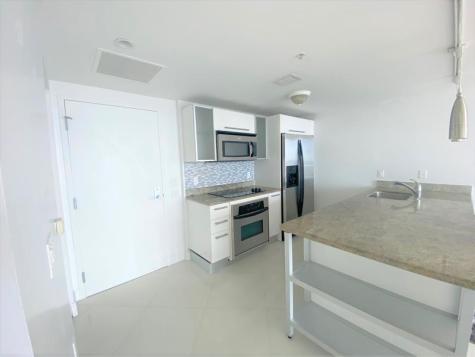 185 SW 7th Street Miami FL 33130