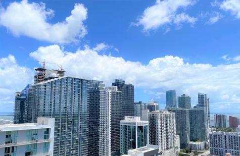 185 SW 7th Street Miami FL 33130