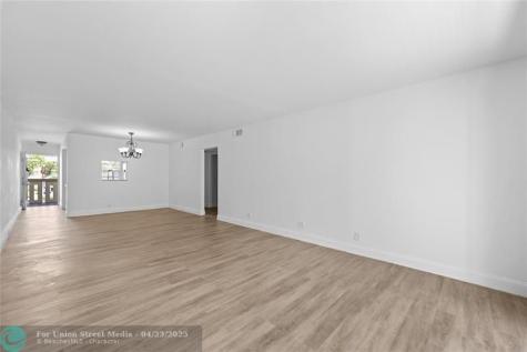 2202 Lucaya Bend Coconut Creek FL 33066