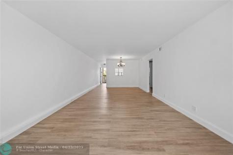 2202 Lucaya Bend Coconut Creek FL 33066